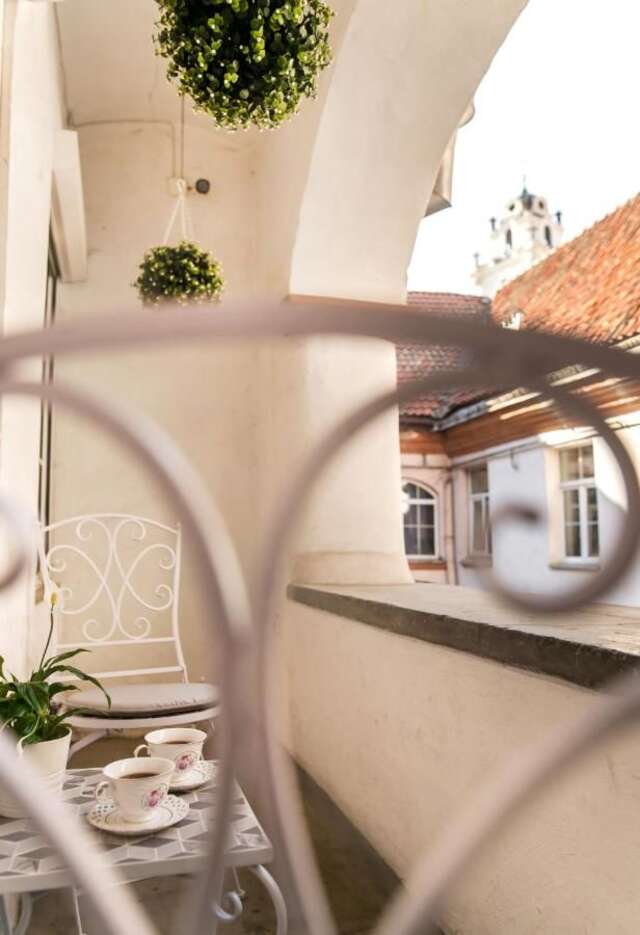 Апартаменты Antique Old Town studio by URBAN RENT Вильнюс-15